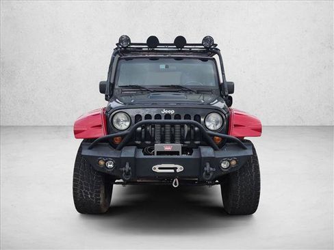 Used 2010 Jeep Wrangler Unlimited Sahara w/ Trailer Tow Group AWD/4WD image 2