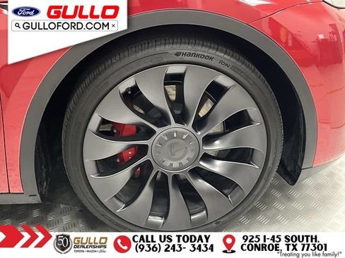Used 2024 Tesla Model Y Performance AWD/4WD image 30