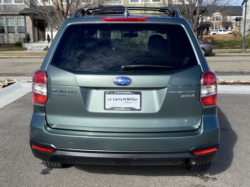 Used 2016 Subaru Forester 2.5i Premium w/ All-Weather Package image 5