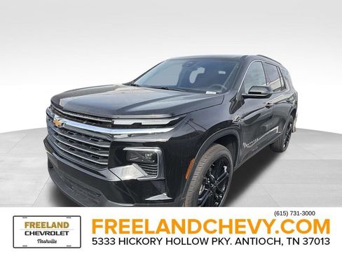 New 2026 Chevrolet Traverse LT w/ LPO, Floor Liner Package image 4