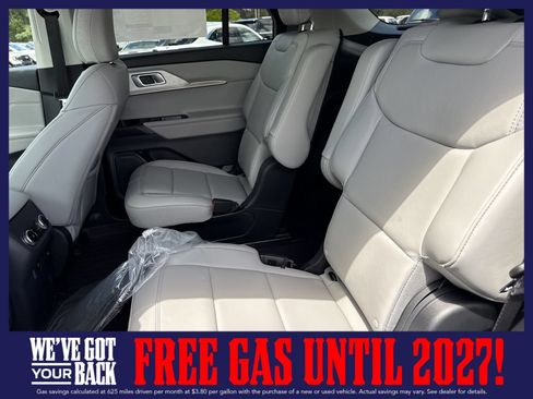 New 2026 Ford Explorer Active w/ Active Comfort Package RWD image 18