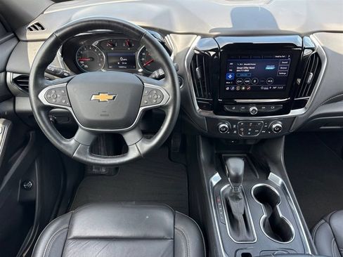 Used 2023 Chevrolet Traverse LT AWD/4WD image 18
