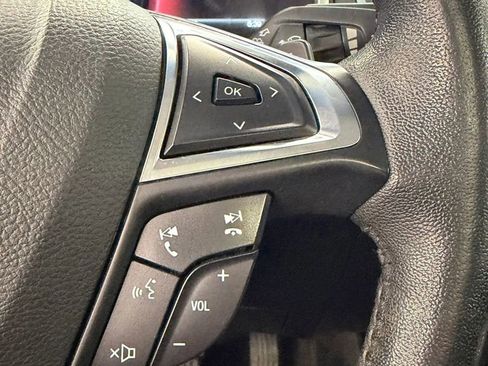 Used 2018 Ford Edge SEL w/ Equipment Group 201A image 31