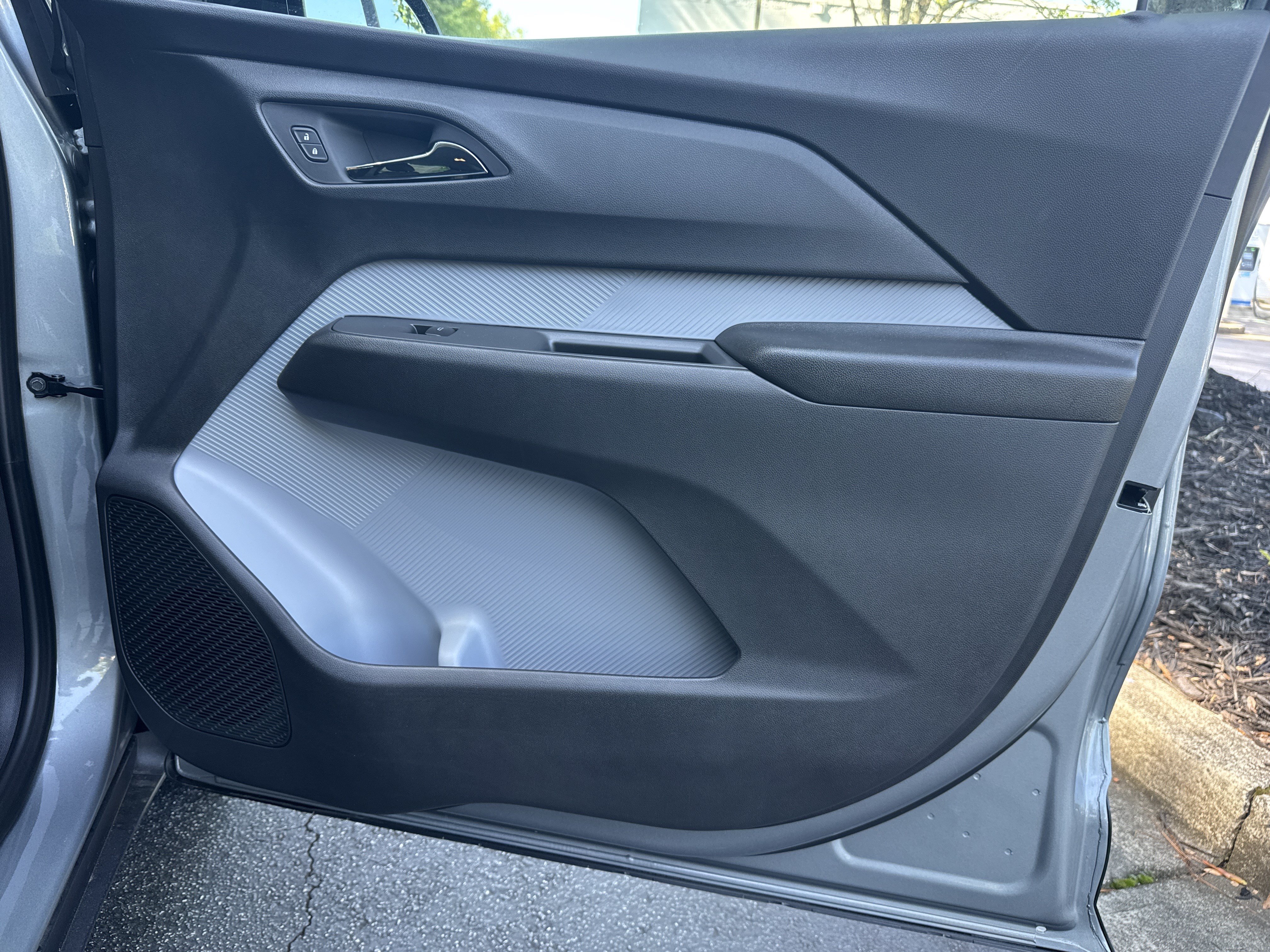 New 2027 Chevrolet Bolt LT FWD image 14