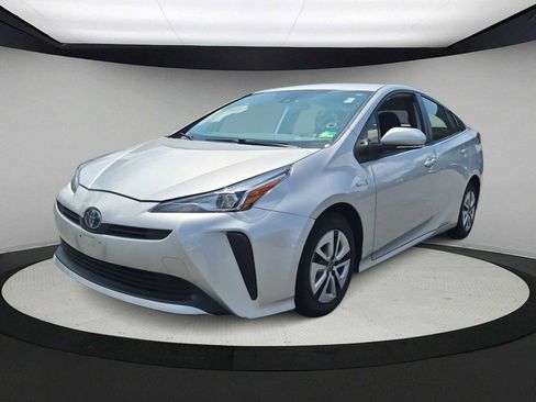 Used 2022 Toyota Prius L Eco FWD image 4