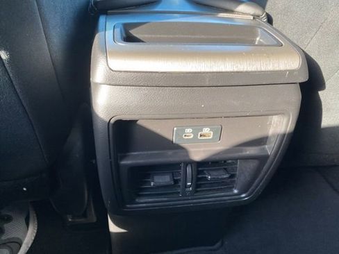 Used 2020 Nissan Murano S w/ Technology Package image 21