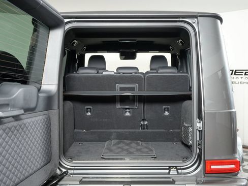 Used 2025 Mercedes-Benz G 550 image 38