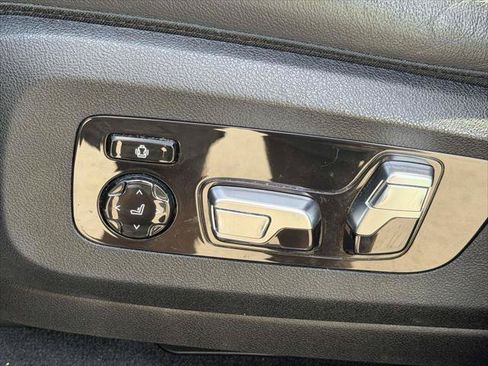 Used 2021 BMW X5 xDrive40i w/ Premium Package AWD/4WD image 22