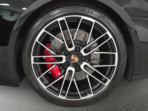 Certified 2026 Porsche 911 Carrera S RWD image 28
