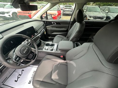 New 2026 Kia Carnival SX Prestige image 21