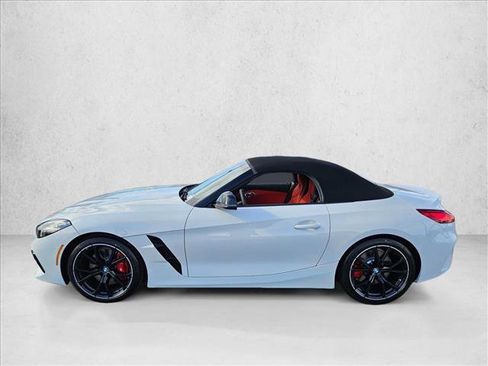 New 2026 BMW Z4 M40i w/ Shadowloine Package image 5