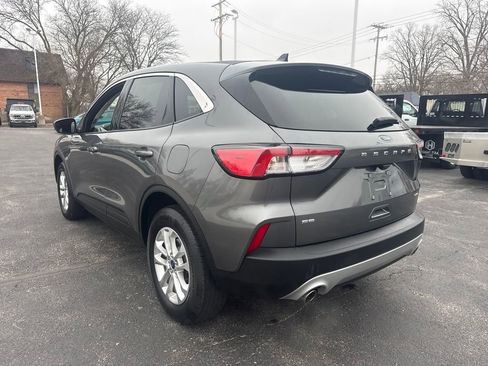 Used 2022 Ford Escape SE w/ Convenience Package AWD/4WD image 9