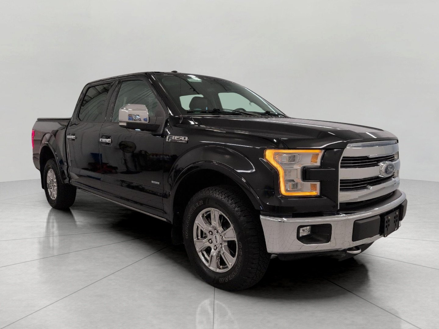 Certified 2017 Ford F150 Lariat w/ Equipment Group 502A Luxury AWD/4WD image 1