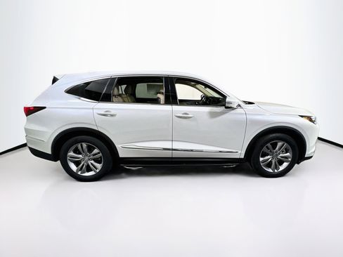 Used 2022 Acura MDX SH-AWD image 4