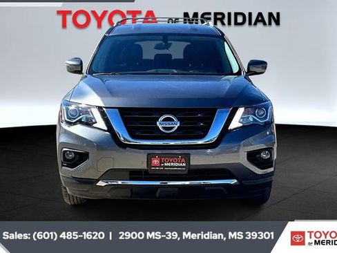 Used 2020 Nissan Pathfinder SV w/ Cargo Package image 3