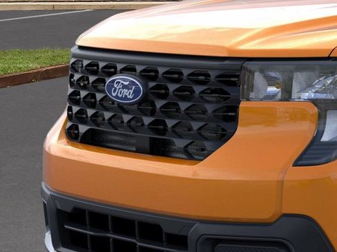 New 2026 Ford Maverick XLT w/ Equipment Group 301A AWD/4WD image 18