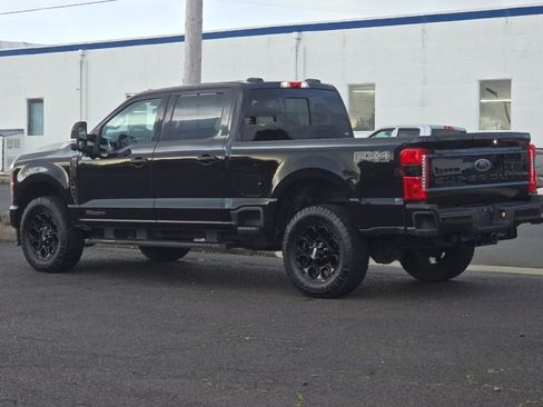 Used 2023 Ford F250 Lariat w/ Lariat Ultimate Package AWD/4WD image 5