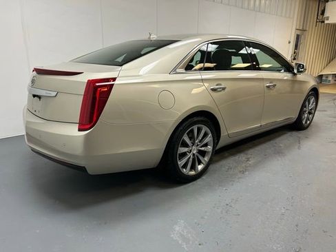 Used 2014 Cadillac XTS image 3