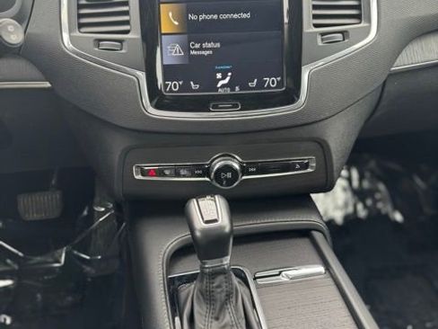 Used 2020 Volvo XC90 T5 Momentum image 16