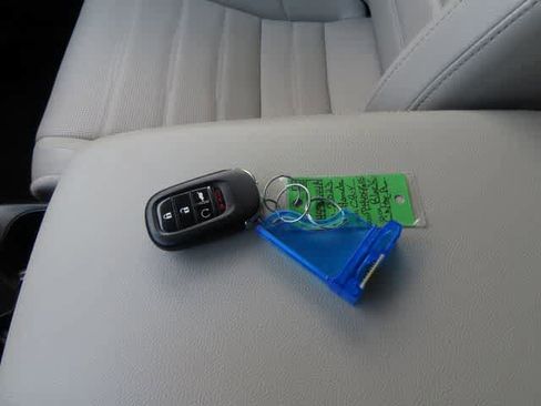 Used 2023 Honda CR-V EX-L image 27
