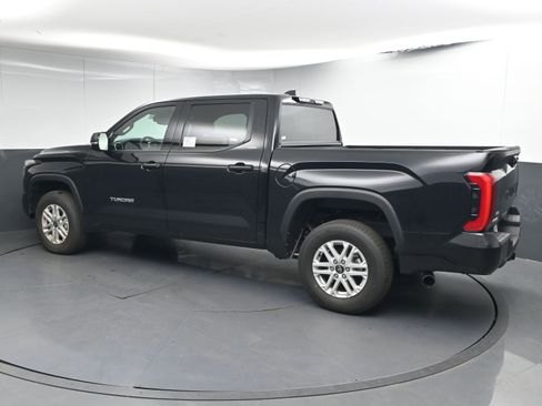 Used 2025 Toyota Tundra SR5 w/ SR5 Convenience Package image 6