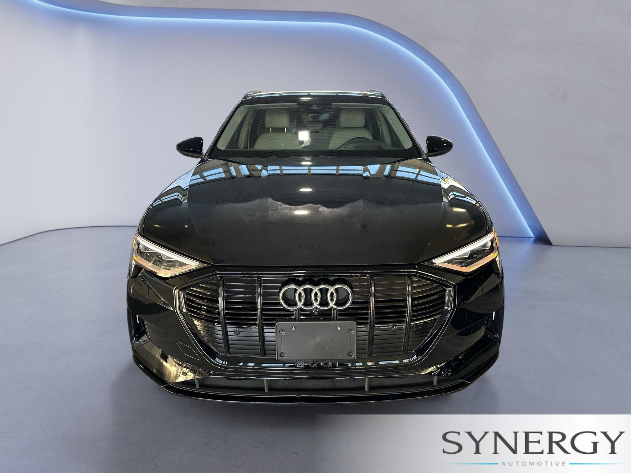 Used 2021 Audi e-tron Prestige w/ Prestige Package AWD/4WD image 2