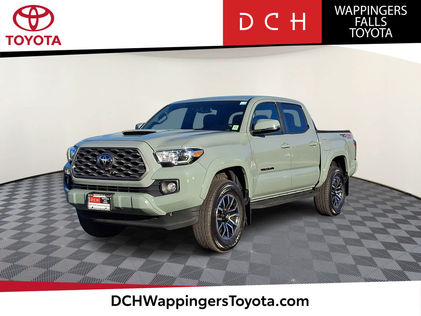 Used 2022 Toyota Tacoma TRD Sport AWD/4WD image 1
