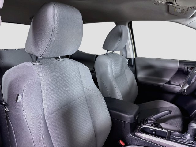 Used 2020 Toyota Tacoma SR5 w/ Technology Package AWD/4WD image 24