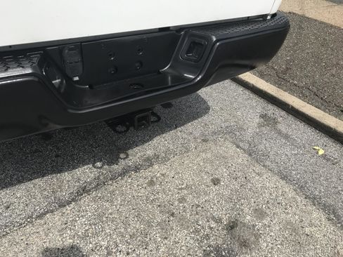 Used 2016 RAM 1500 ST image 7