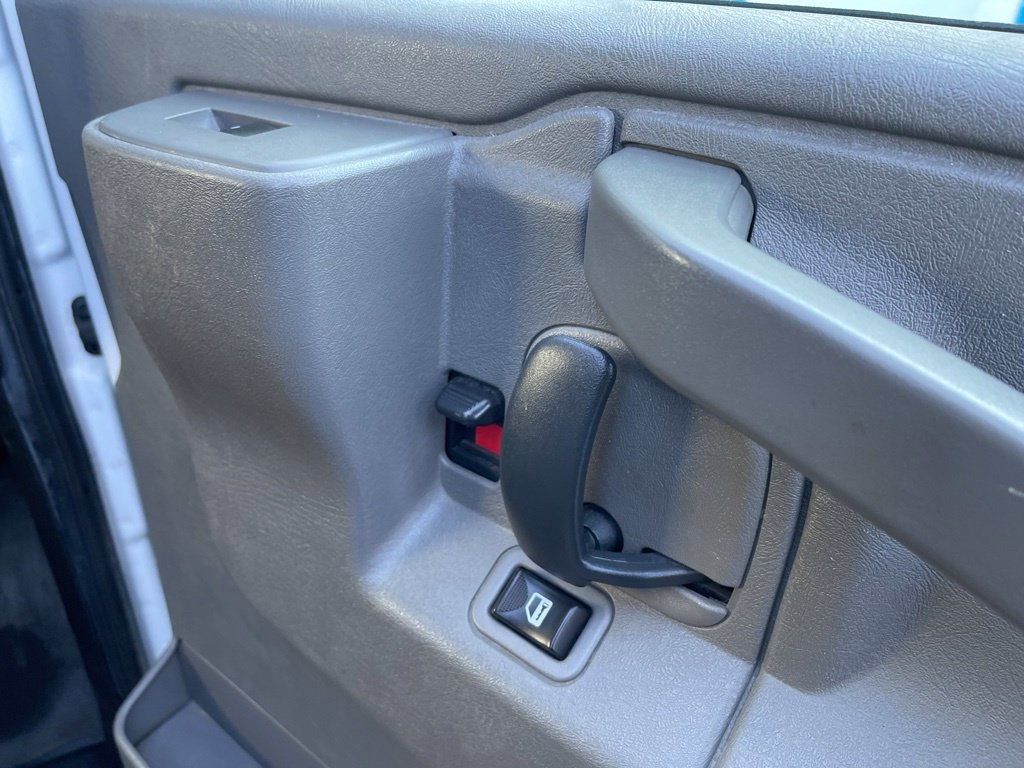 Used 2020 Chevrolet Express 2500 w/ Driver Convenience Package RWD image 19
