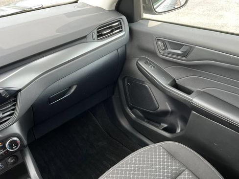 Certified 2023 Ford Escape Active AWD/4WD image 27