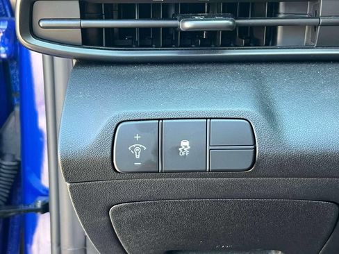 Certified 2026 Hyundai Elantra Sport FWD image 19