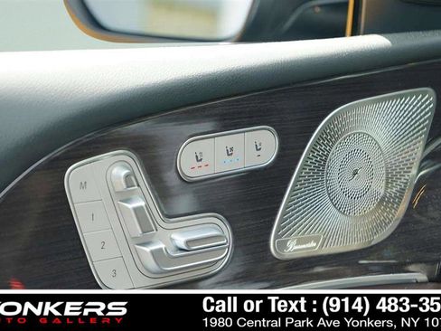 Used 2022 Mercedes-Benz GLS 450 4MATIC image 32