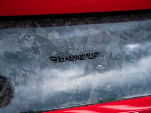 Used 2020 Ferrari 812 Superfast RWD image 21