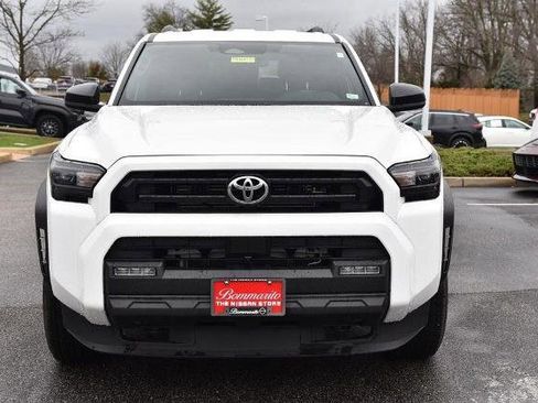 Used 2025 Toyota 4Runner SR5 image 4