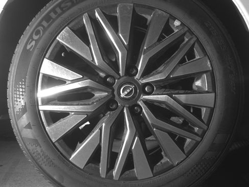 Used 2025 Nissan Altima 2.5 SV image 15