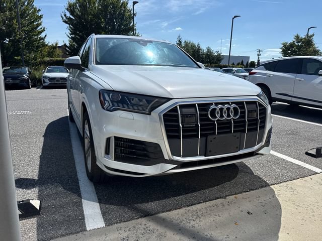 Used 2023 Audi Q7 3.0T Prestige AWD/4WD image 6