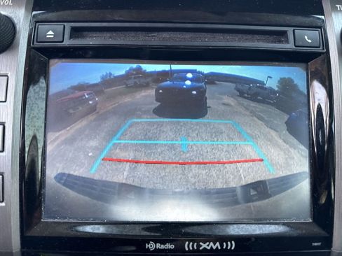 Used 2016 Toyota Tundra SR5 w/ SR5 Upgrade Package image 17