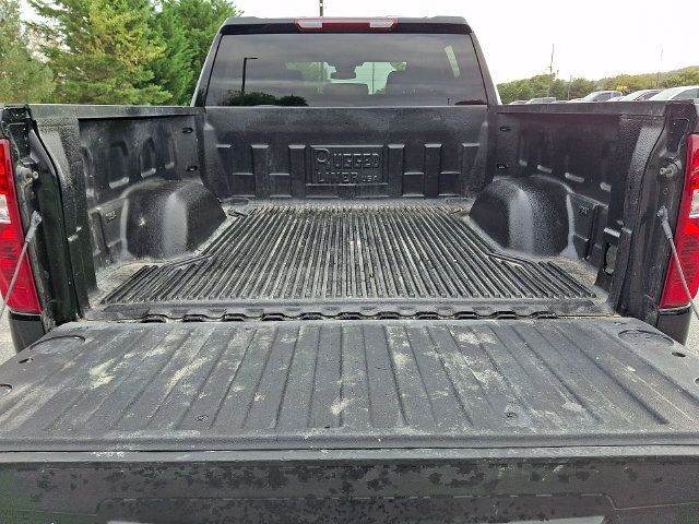 Used 2025 Chevrolet Silverado 1500 LT AWD/4WD image 28