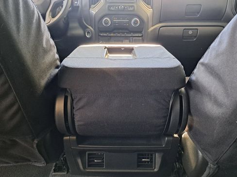 Used 2022 Chevrolet Silverado 1500 Custom Trail Boss image 26