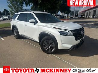 Used 2025 Nissan Pathfinder SV w/ Lighting Package (N92) FWD video 1
