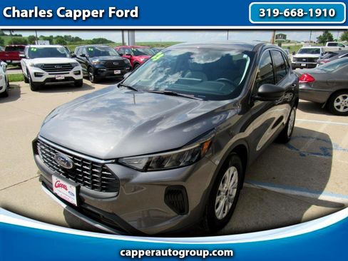 Used 2023 Ford Escape Active w/ Tech Pack #1 image 1