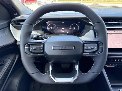 New 2026 Jeep Cherokee Laredo image 14