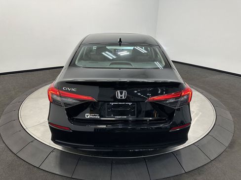 Certified 2022 Honda Civic EX image 6