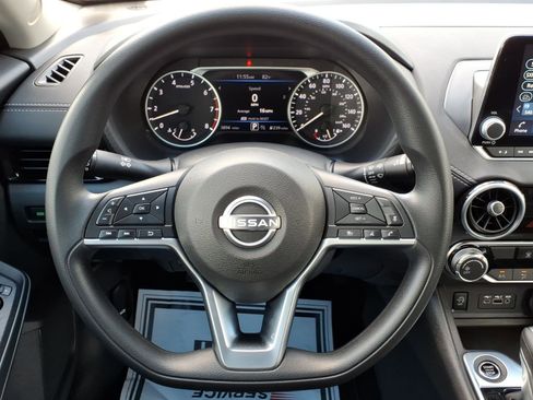 Certified 2025 Nissan Sentra SV image 20