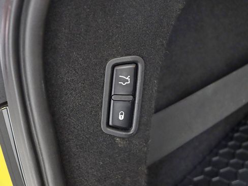 Used 2017 Maserati Levante S image 37