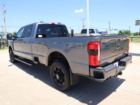 New 2026 Ford F350 Lariat w/ Black Appearance Package AWD/4WD image 22