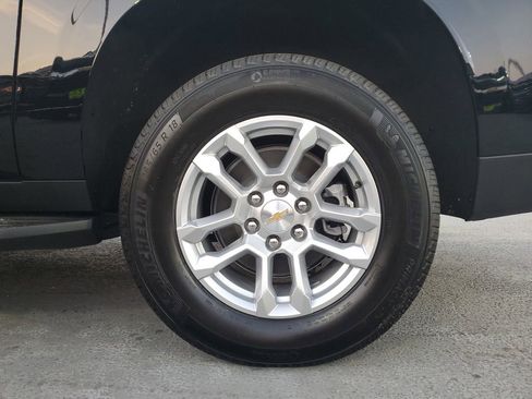 New 2026 Chevrolet Suburban LT w/ Comfort Package image 5