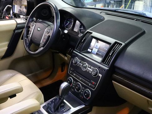 Used 2013 Land Rover LR2 HSE AWD/4WD image 26