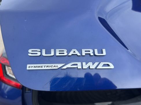 Used 2024 Subaru Crosstrek 2.0i Premium image 32